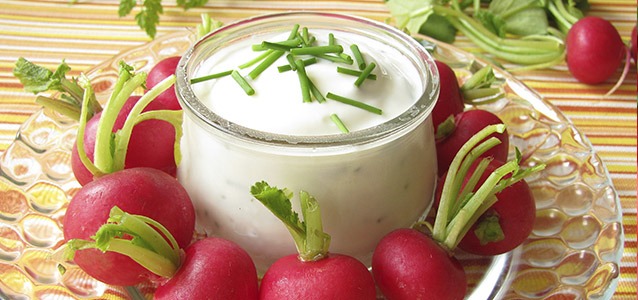 Cremiger Radieschen-Dip Rezept | VidaVida