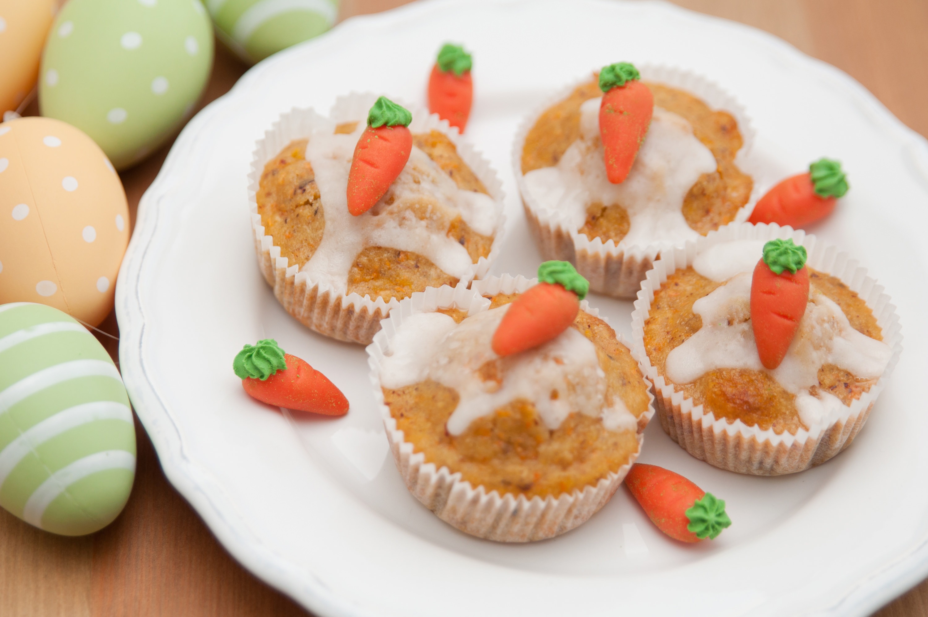 Feine Rübli-Vanille-Muffins zu Ostern Rezept | VidaVida