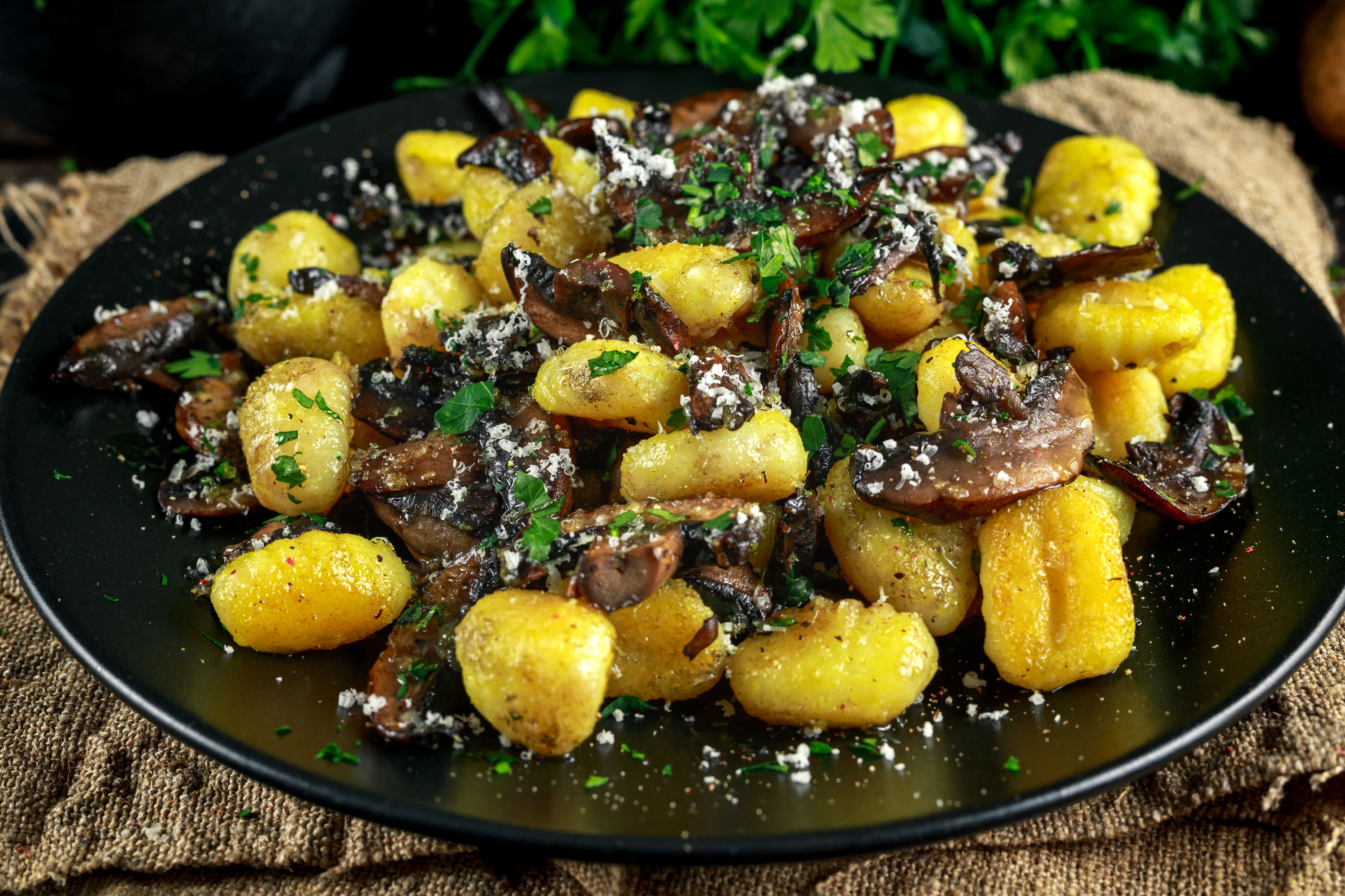 Gnocchi mit Steinpilz-Salbei-Soße | VidaVida Rezept